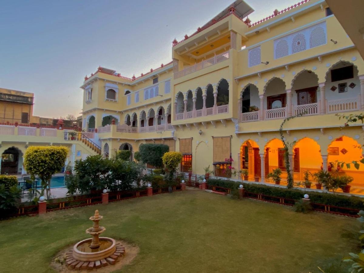 The Grand Haveli And Resort Nawalgarh Exterior foto
