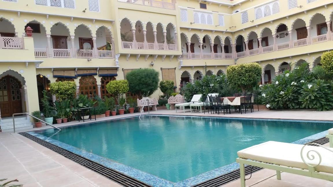 The Grand Haveli And Resort Nawalgarh Exterior foto